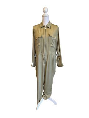 NEW ATM Anthony Thomas Melillo Womens L Jumpsuit Green Satin 2 Pockets Collared